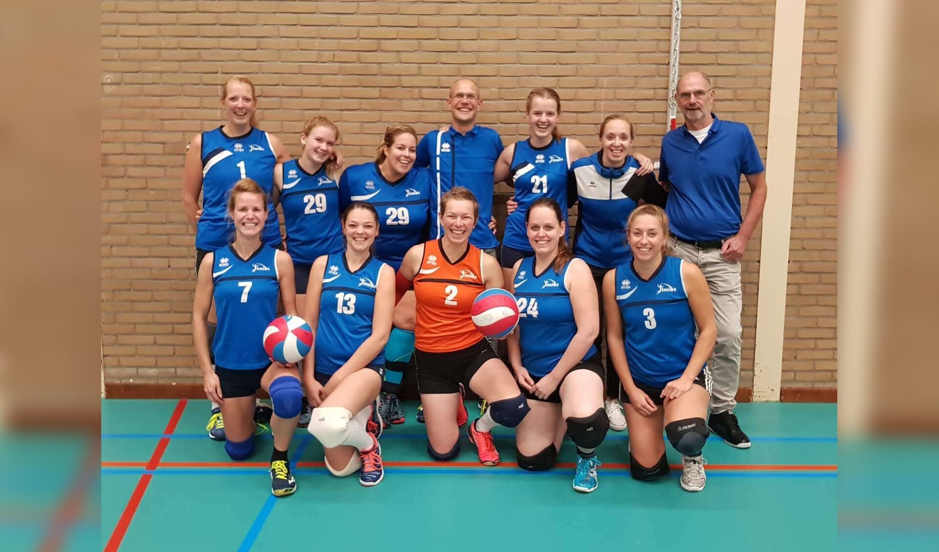 Het team van Jan Zaal met Angela Hunink (7), Hester Faber (2) en Nadine van Maaren (29).