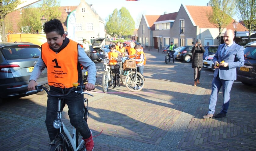 Rayan Meliani ging als allereerste van start.