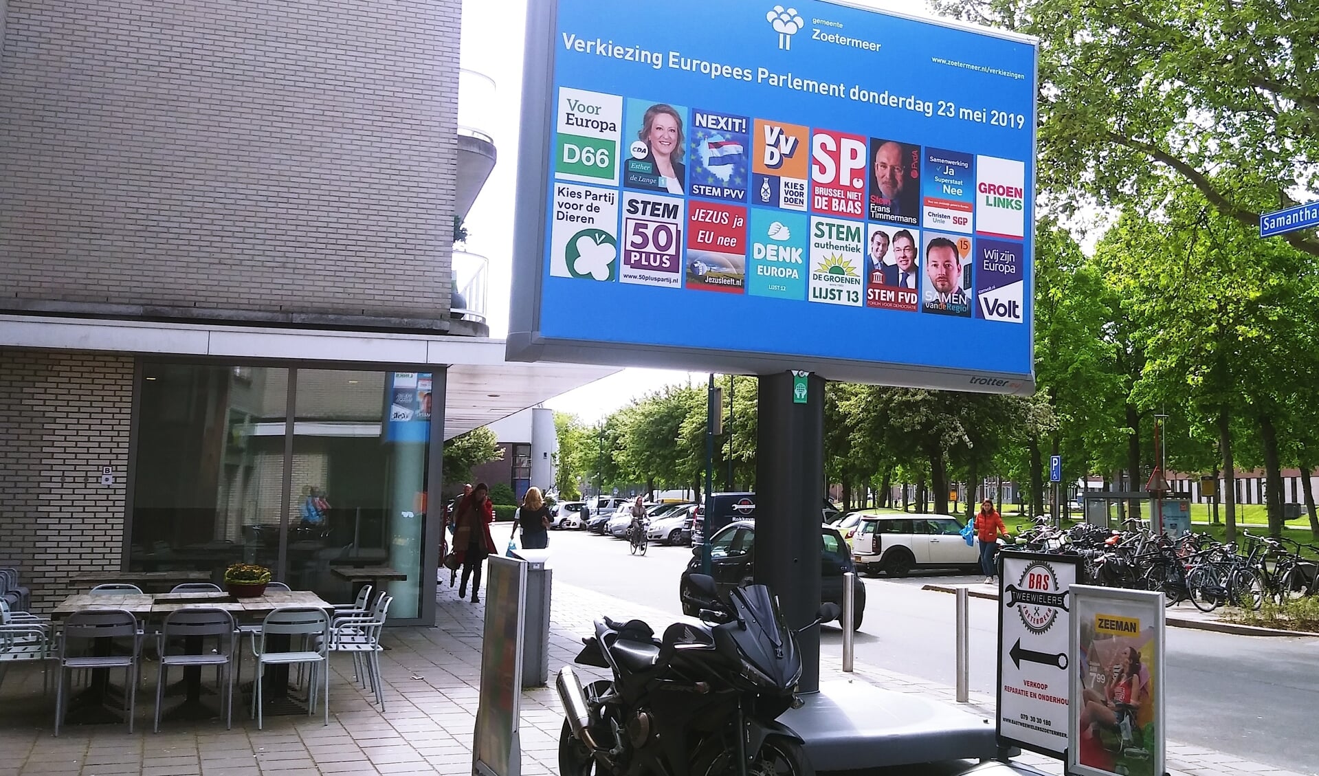 Voorbedrukte verkiezingsborden, zoals bijvoorbeeld in Zoetermeer al worden gebruikt, zouden ook een optie voor Zuidplas kunnen zijn. (foto: Judith Rikken)