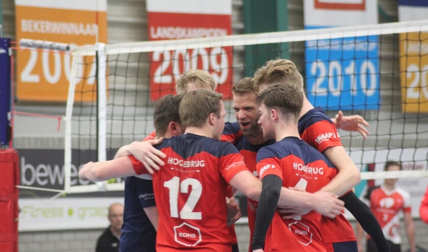 ZVH heeft de selectie voor komend seizoen rond. Tien van de elf spelers blijven.
