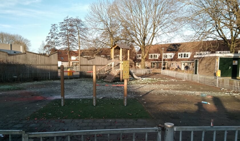 Ravage op het plein bij de Kardinaal Alfrinkschool (foto: Waddinxveen Zuidplas-Triangel buurtpreventie)