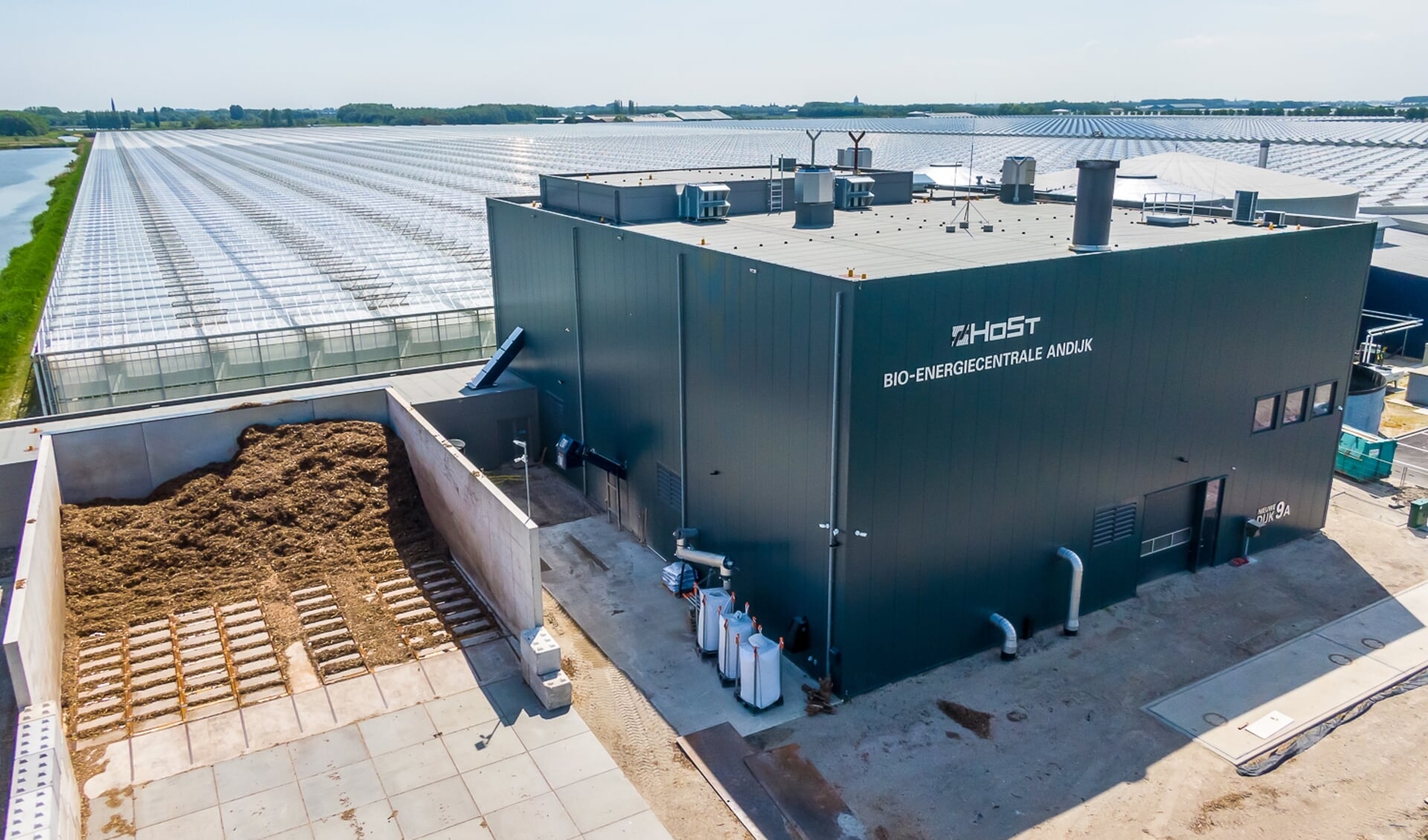 De toekomstige biomassacentrale van Beijerinck zal vergelijkbaar zijn met deze installatie in Andijk.