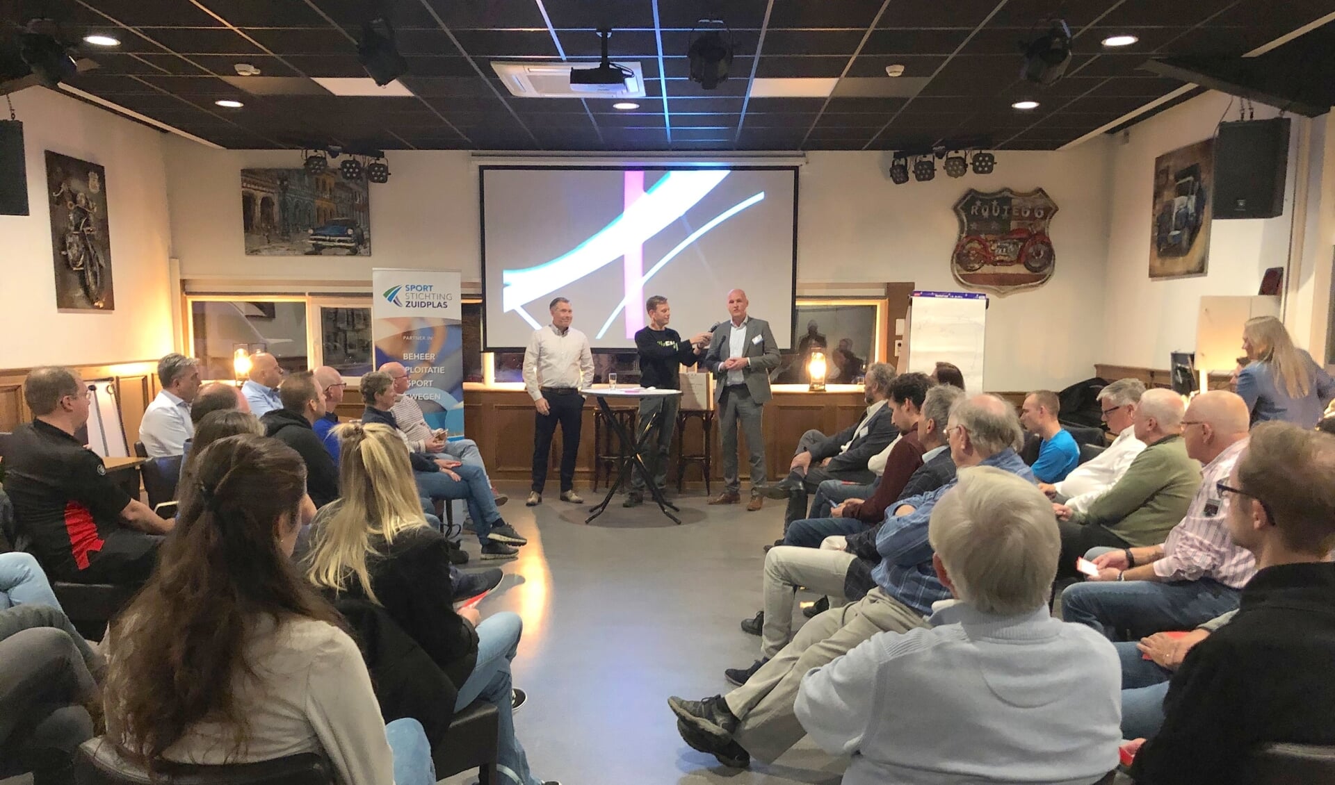 Tijdens het mini-sportcongres werd 'Open Club' gelanceerd: clubs die hun deuren openen voor andere verenigingen en initiatieven.