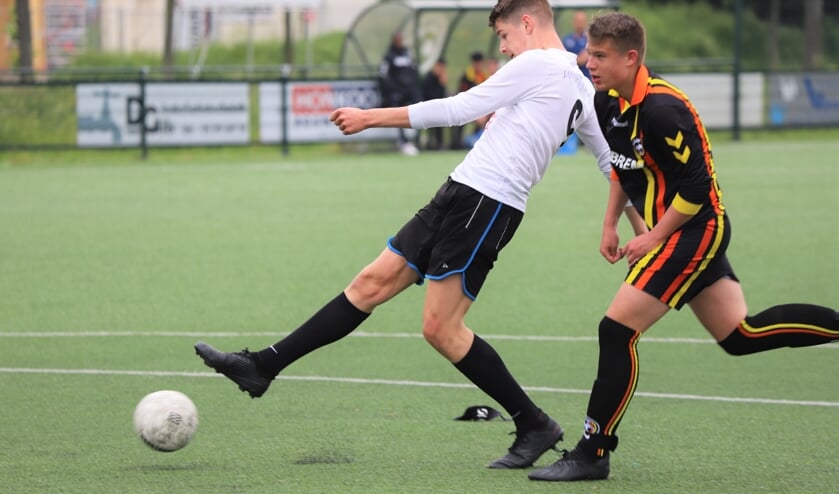 <p>De RegioCup begon voor de jeugd van ASW en Be Fair heel lokaal; niemand hoefde het dorp uit.</p>