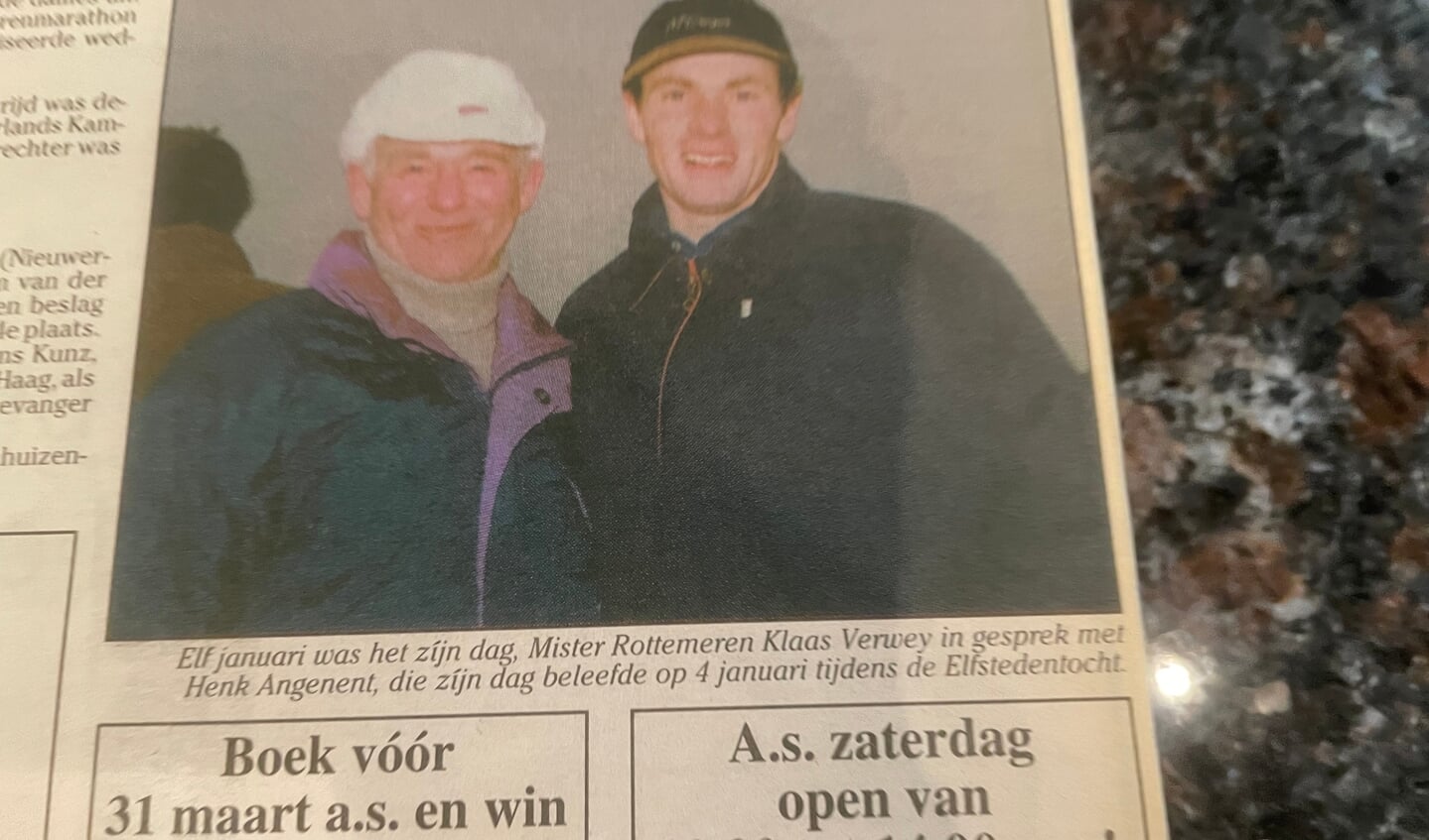 Henk Angenent en Klaas Verweij. 'Hij haalde de toppers naarZevenhuizen.' (knipsel HvH januari 1997)