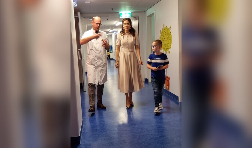 Stan van der Spek maakte een patiëntreis met de Deense kroonprinses Mary en een van de artsen. (foto: Sabina van der Spek)