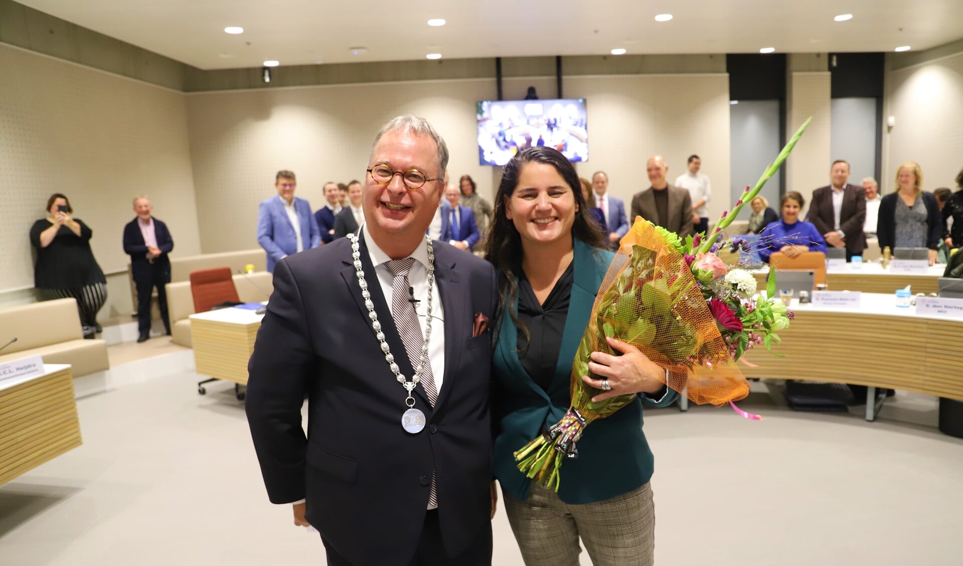 Met Melissa Luijt erbij telt de 29-koppige gemeenteraad van Zuidplas nu tien vrouwen. (tekst en foto: Erik van Leeuwen)