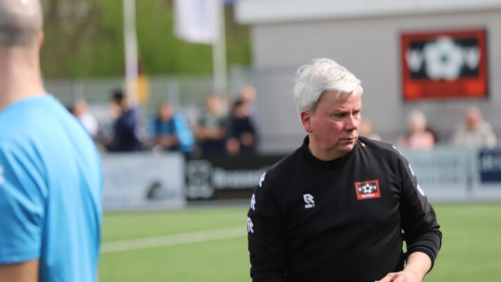 Trainer Michel van Noort: “We moeten winnen van Hillegersberg.” (tekst: Erik van Leeuwen; foto: archief HvH)