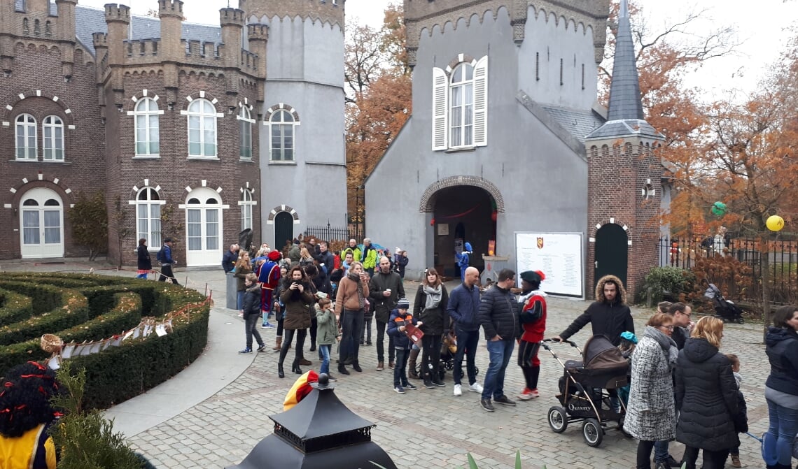 <p>Geen rij voor Stapel op Sint dit jaar. (Foto: Masha Arts-Raaijmakers) </p>