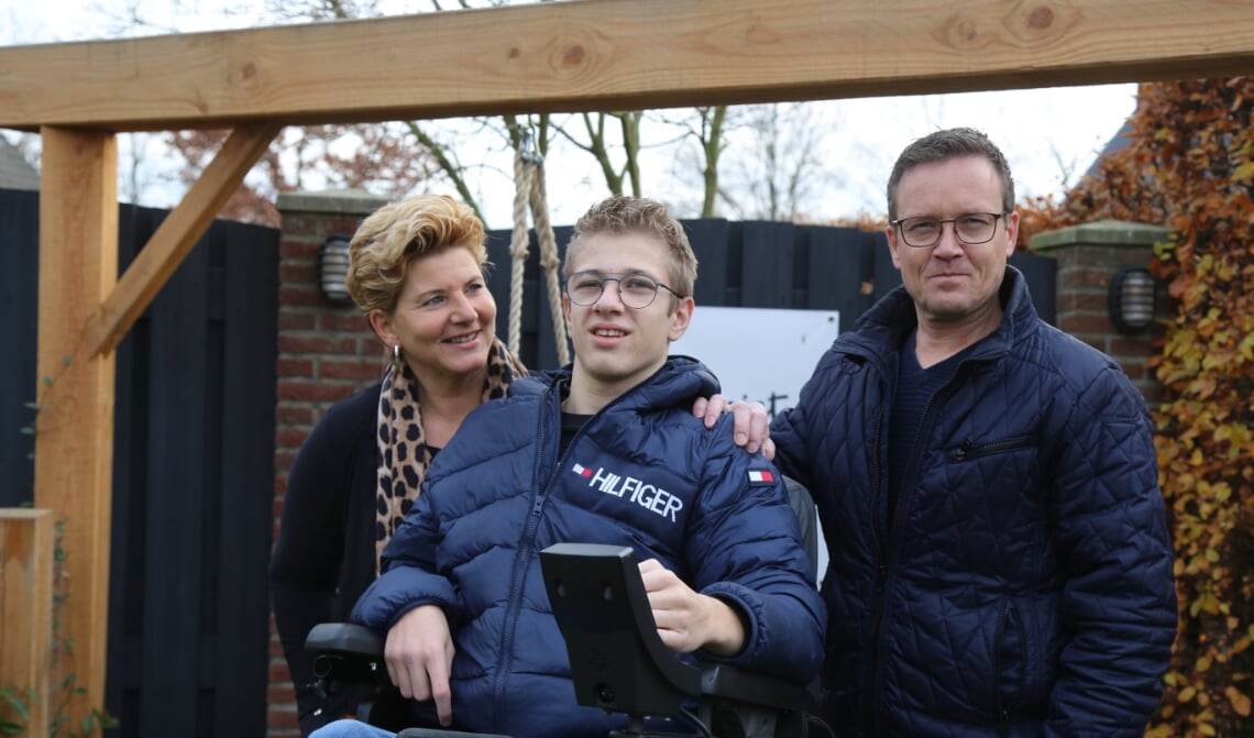 Van links naar rechts: Sindy, Jurre en Wynand.