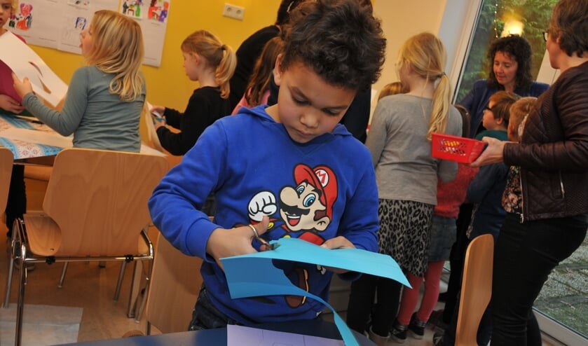 Nieuw Kinderen in Poortvliet knutselen voor ouderen | Eendrachtbode FP-02