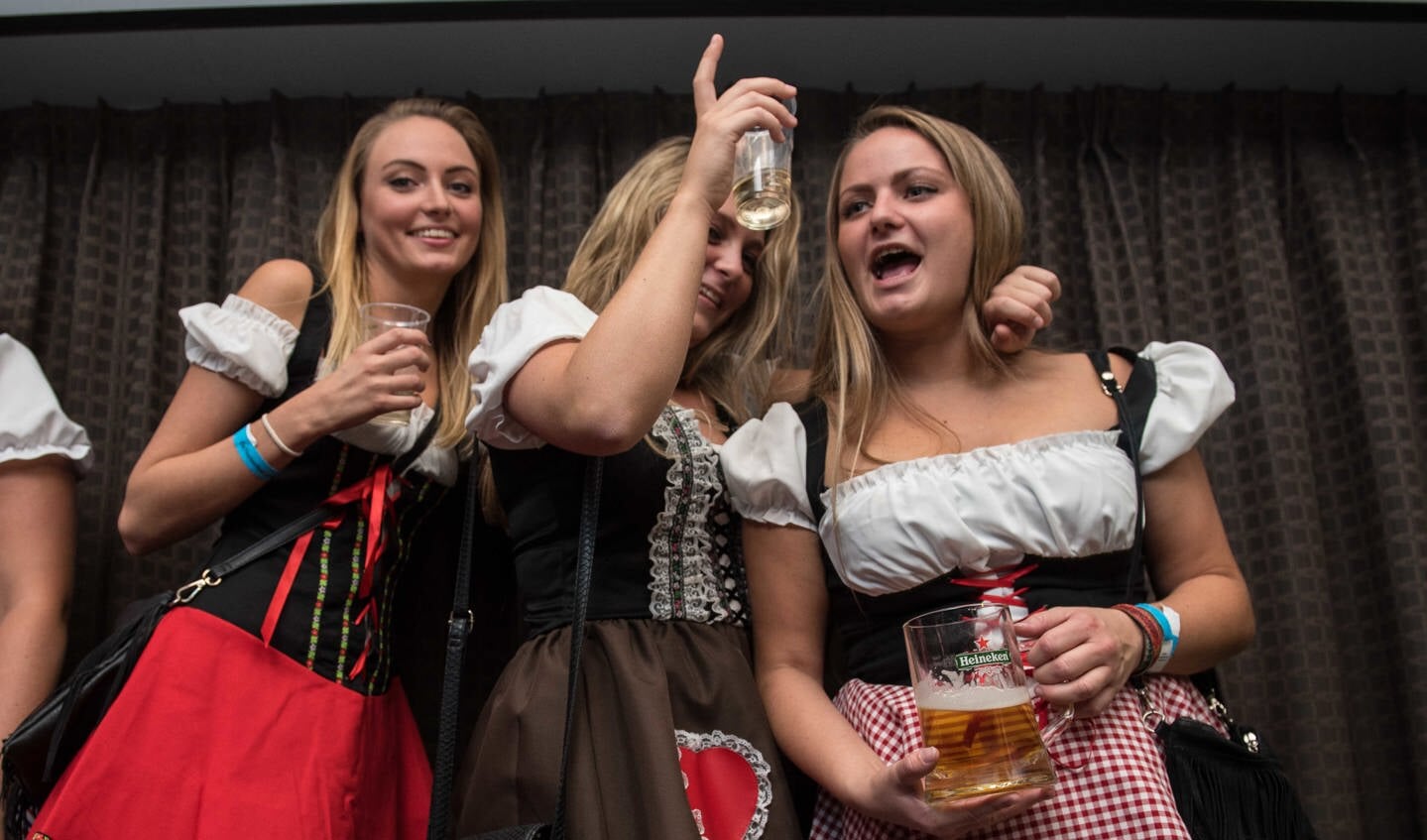 De vreemdeling Leed Kostuum Foto's: Oktoberfest in Tholen - Al het nieuws uit Tholen