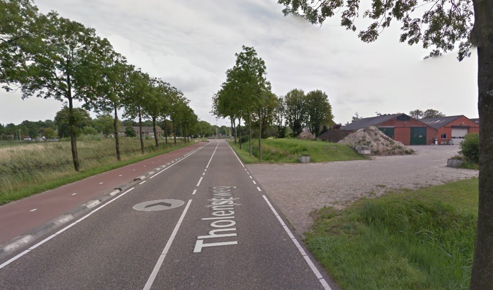 Het ongeval gebeurde ter hoogte van Mertens, vlak voor de rotonde bij Halsteren. 