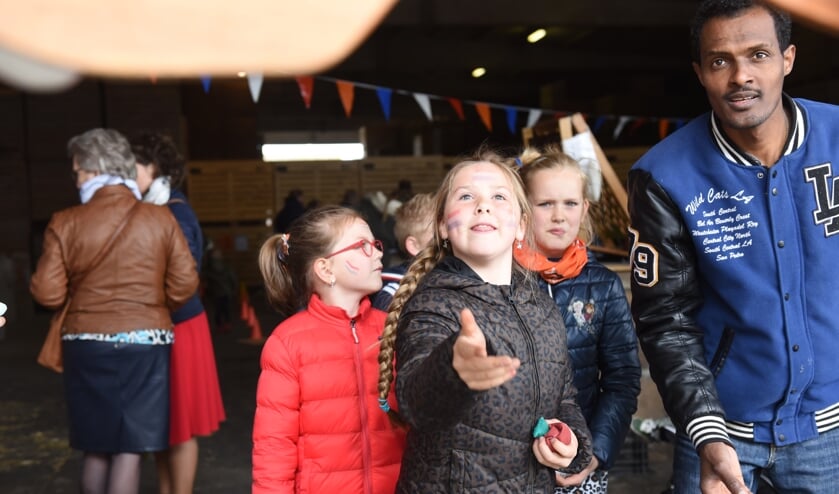 Spelletjes in Sint-Annaland.