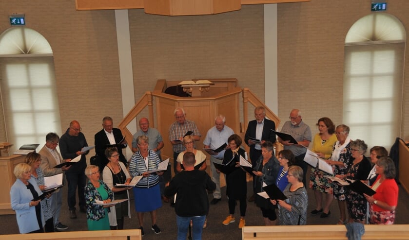 Koor Praise Him trad twee keer op in de Bethelkerk.