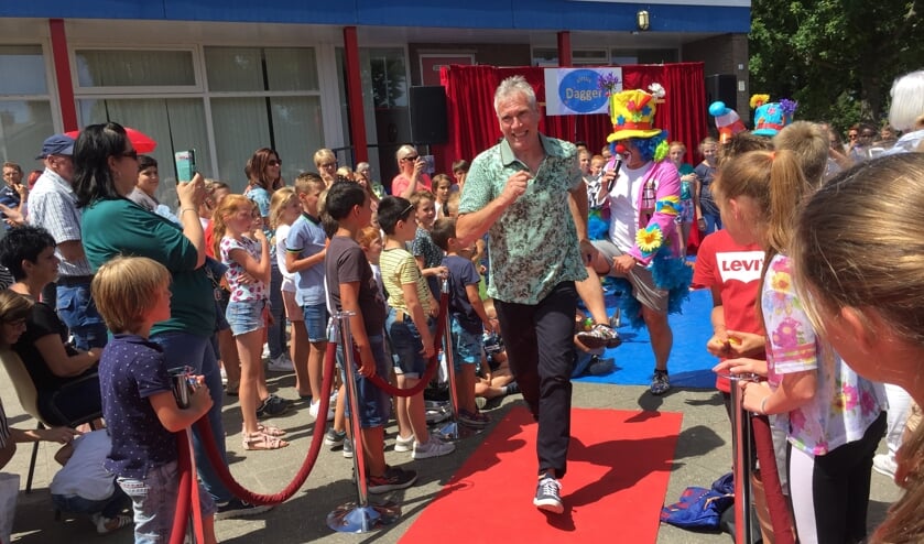 De laatste schooldag stond volledig in het teken van het afscheid van Ger van der Beek.