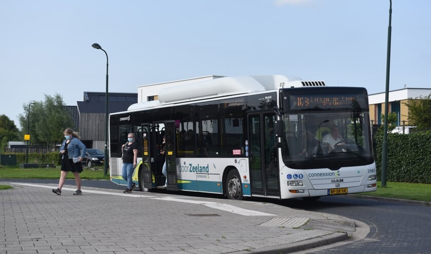 <p>Tijdens de vakanties zijn de lijnbussen verre van vol. </p>