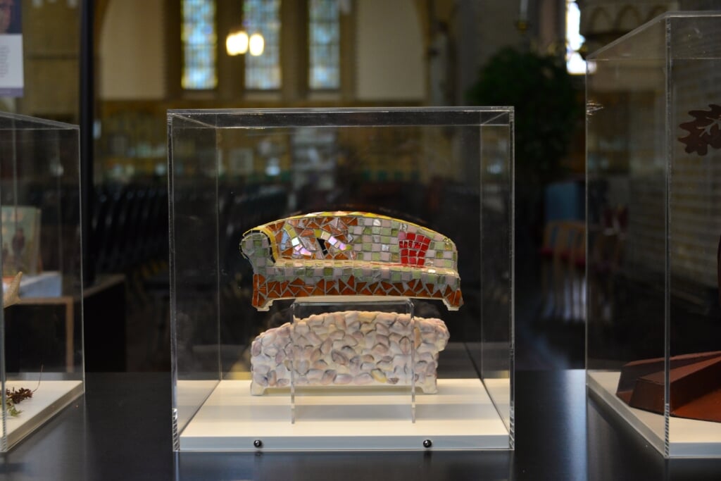Al eerder waren Dinteloordse parels te zien in een expositie in de Gummaruskerk. Foto: archief West-Brabander.