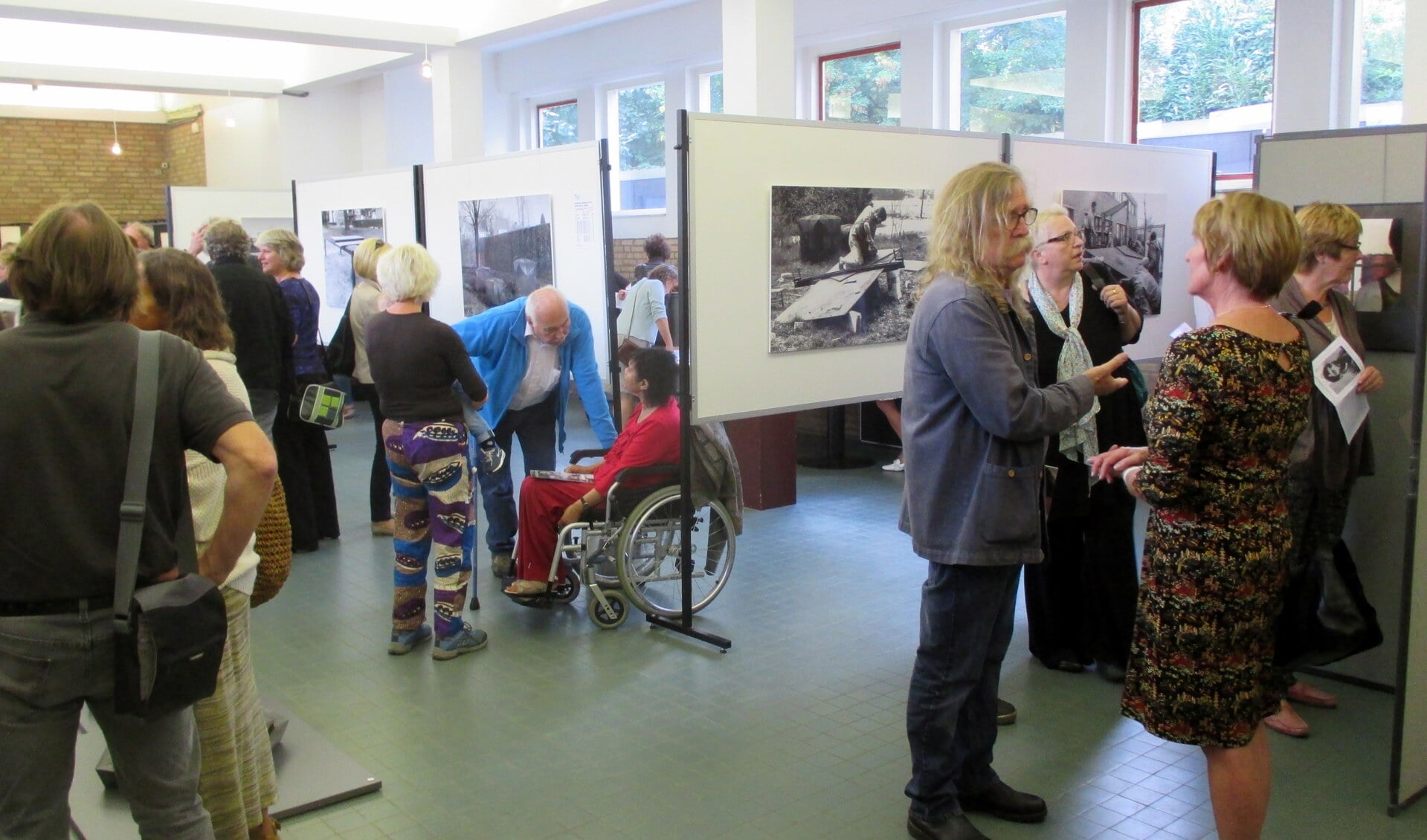 De expositie van Hans van Engeland trok veel bekijks.