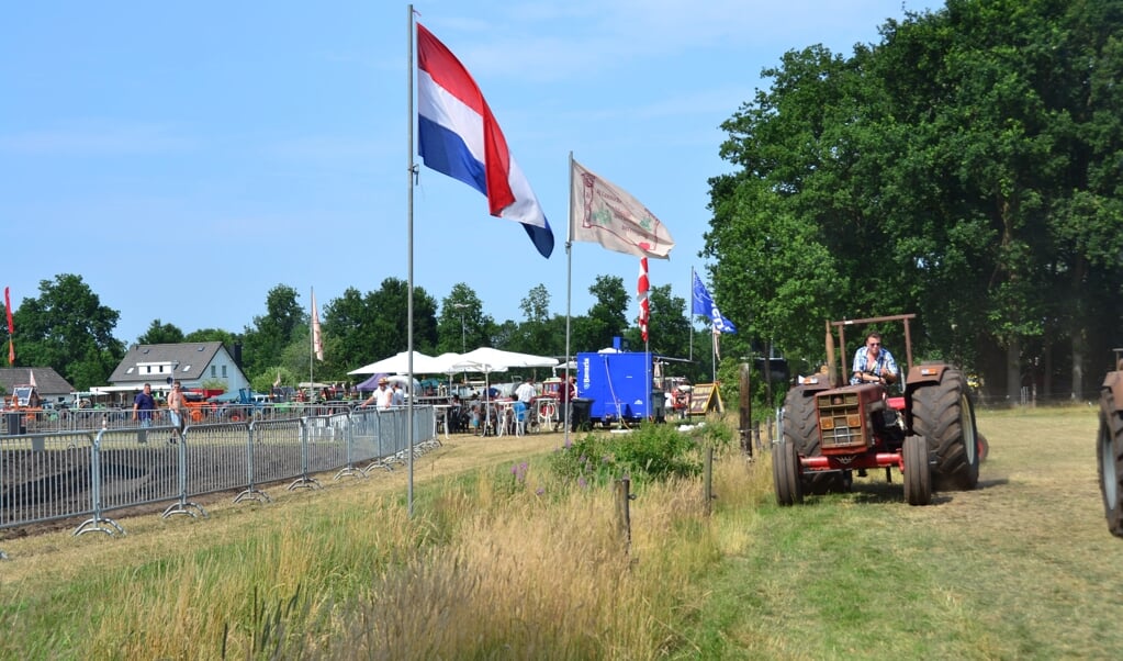 Ook vandaag kunt u op Vressel nog genieten van oude landbouwvoertuigen op het plattelandsfestival