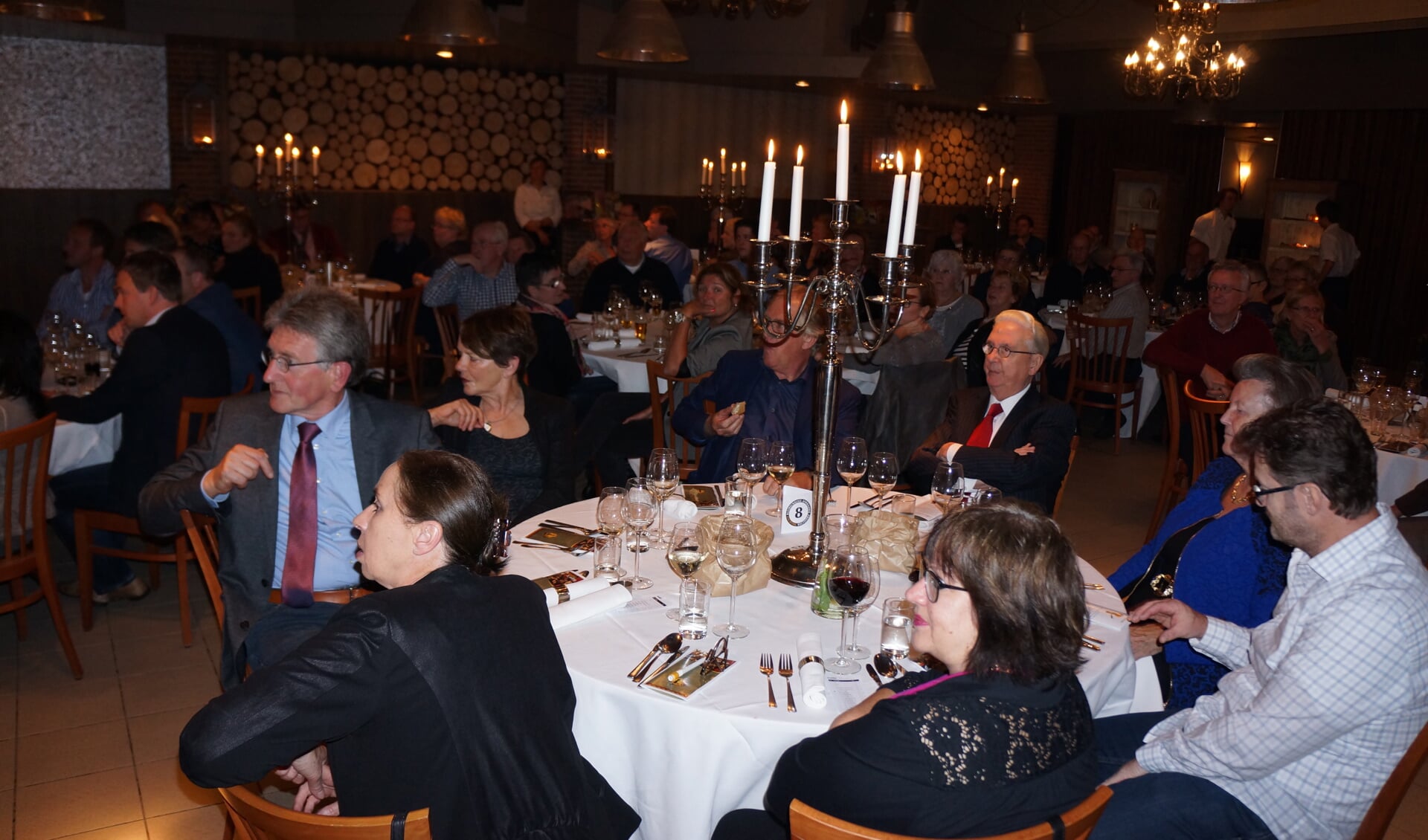 Ook vorig jaar werd het diner van Stichting KAP in de Beurs gehouden.