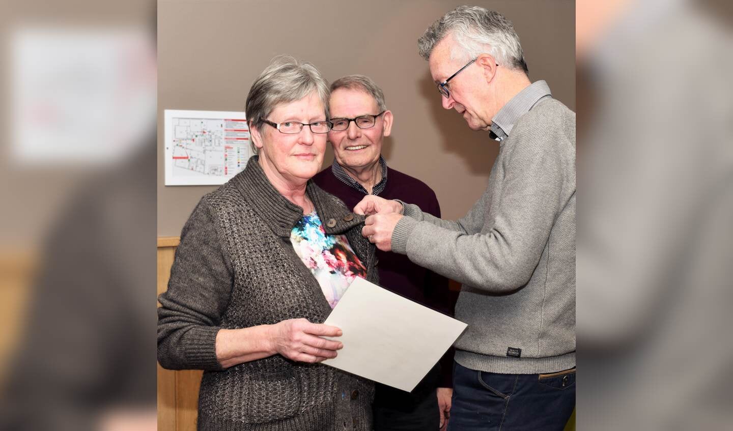 Jeanne van Oirschot (l) veertig jaar lid van Polyhymnia