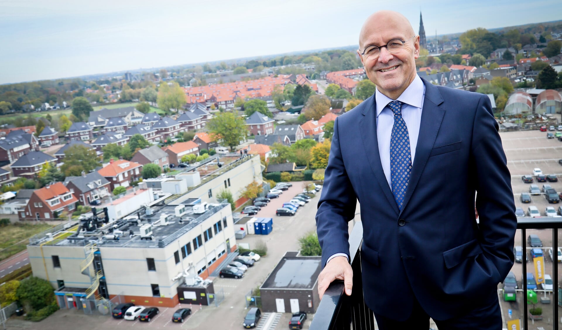 Burgemeester Kees van Rooij.