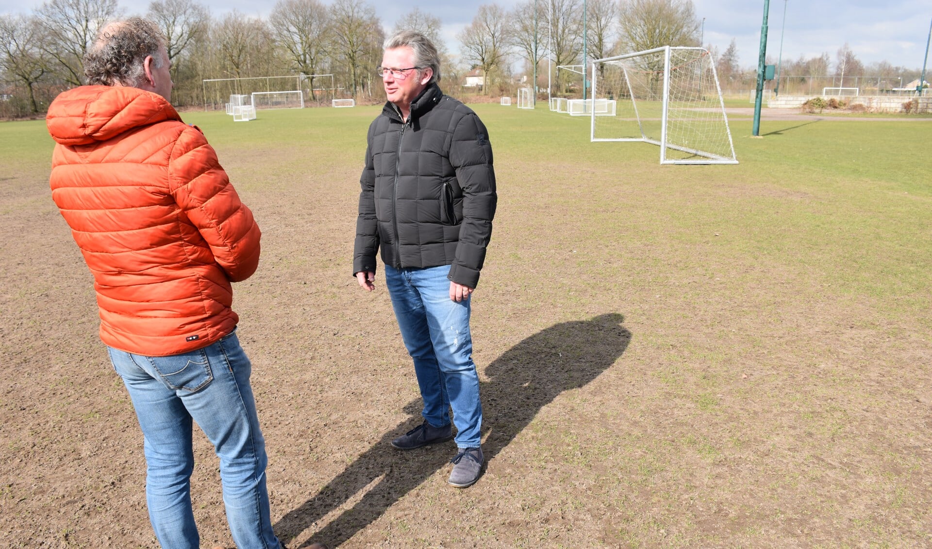 Maarten van Bakel (CDA) en Hans van Casteren (r, Rhode)