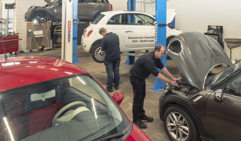 Hier wordt hard gewerkt. | Fotonummer: d09f5a
