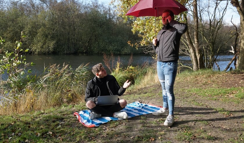 Dani en Tim werken overal, door weer en wind. | Fotonummer: d59e29