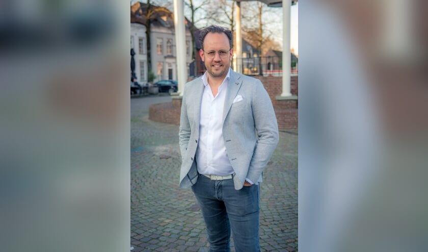 Bram Seegers, bestuurslid N!SO Centrum en centrumondernemer aan de Markt. Bram is tijdelijk aanspreekpunt voor werkgroep Markt i.v.m. verlof van Sietske Hubens-van de Loo, voorzitter N!SO. | Fotonummer: f7e41f