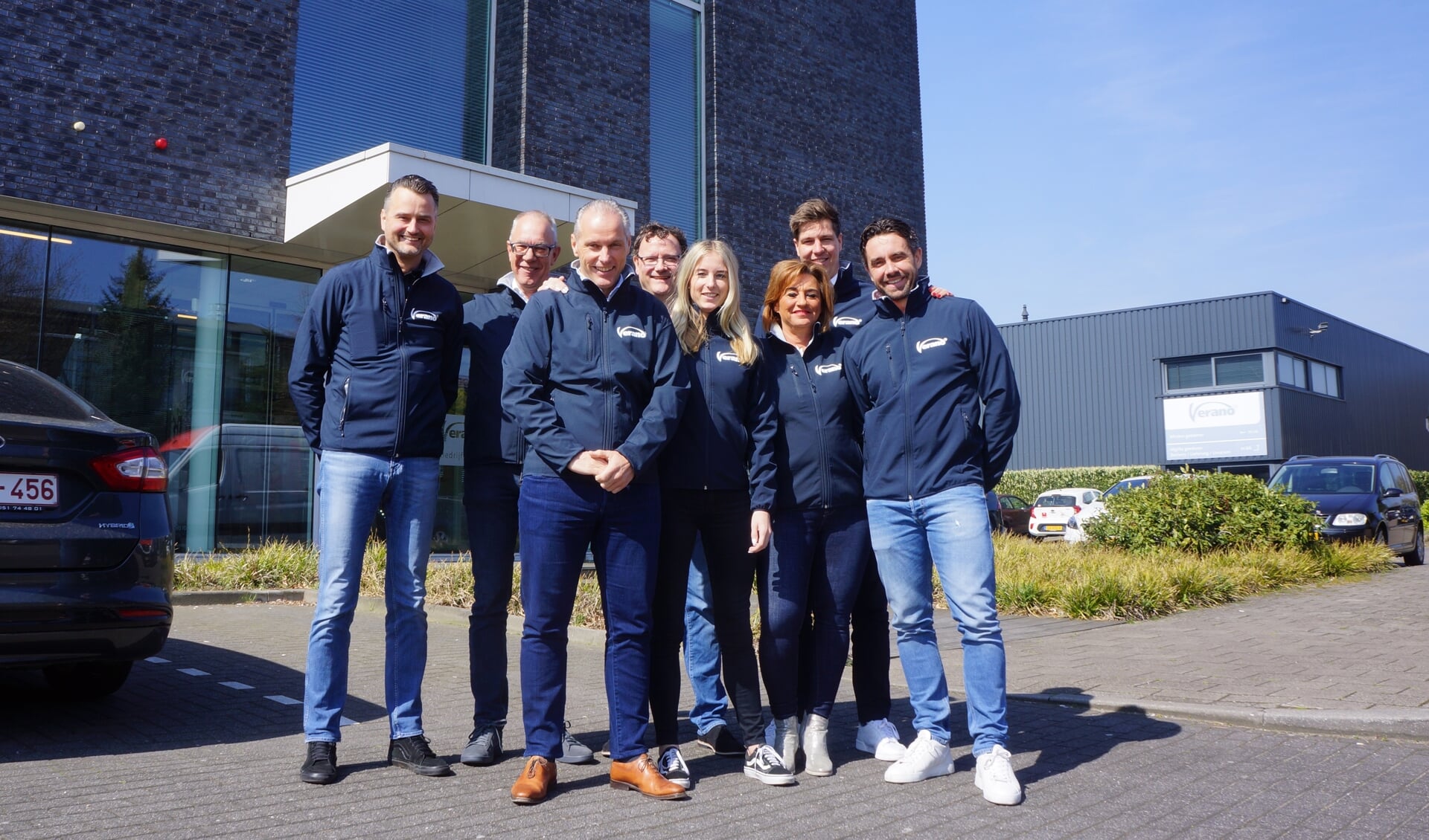 Team Verano: v.l.n.r.: Patrick Gofers, Erik Kroon, Marco van Heeswijk, Erwin Kuis, Linda Simons, Jacqueline Toebes, Christiaan van den Broek, Harrie van Zutphen.