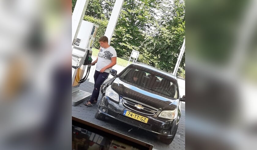 Het gaat om deze man. | Fotonummer: 347447