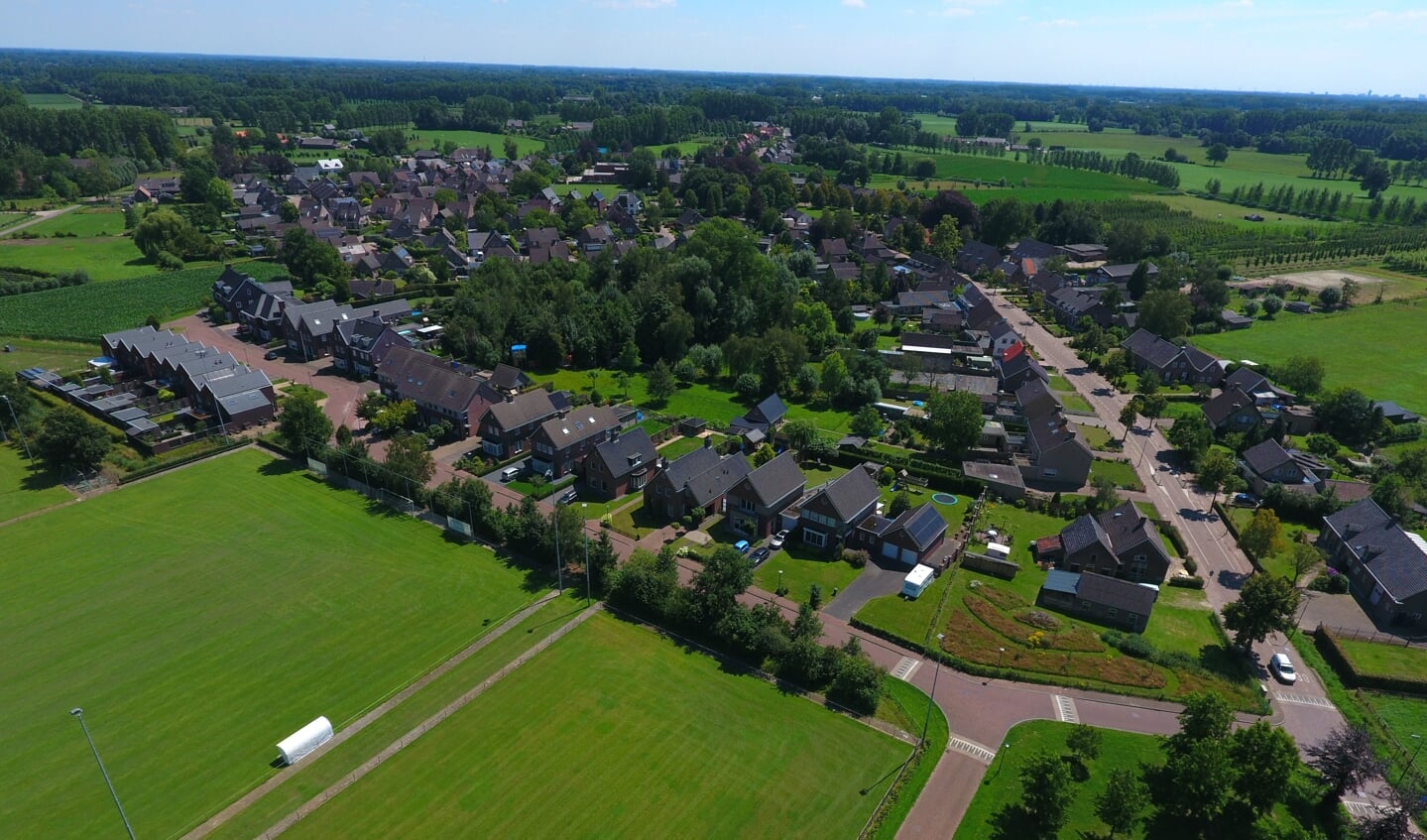 In Olland zoeken ze een nieuwe bezorger voor DeMooiRooiKrant.