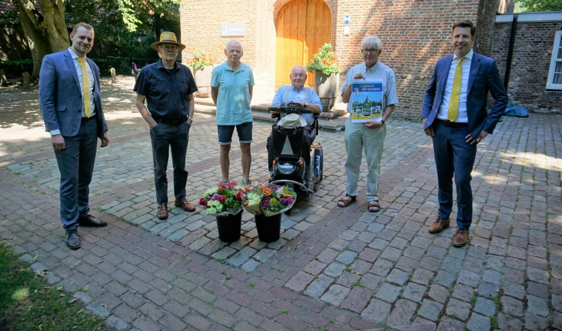 v.l.n.r.: Robbert van Corven, Leo van Lieshout, Jan van Zutphen, Antoon Buiting, Martien van Gastel en Mark van Herpen.