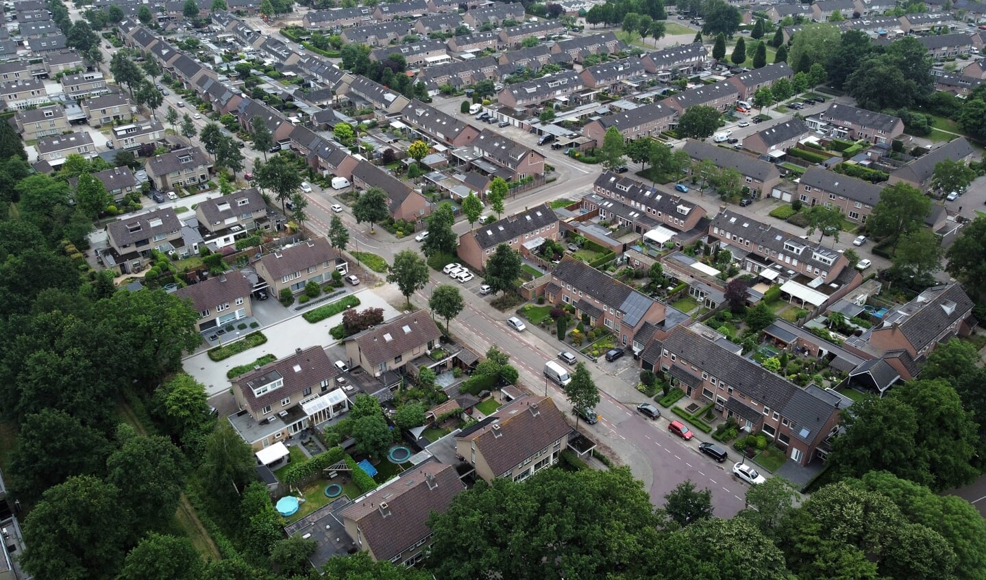 Wijk Kienehoef met op de voorgrond de Koninginnelaan.