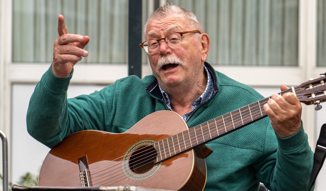 <p>Nico vd Wetering.</p>