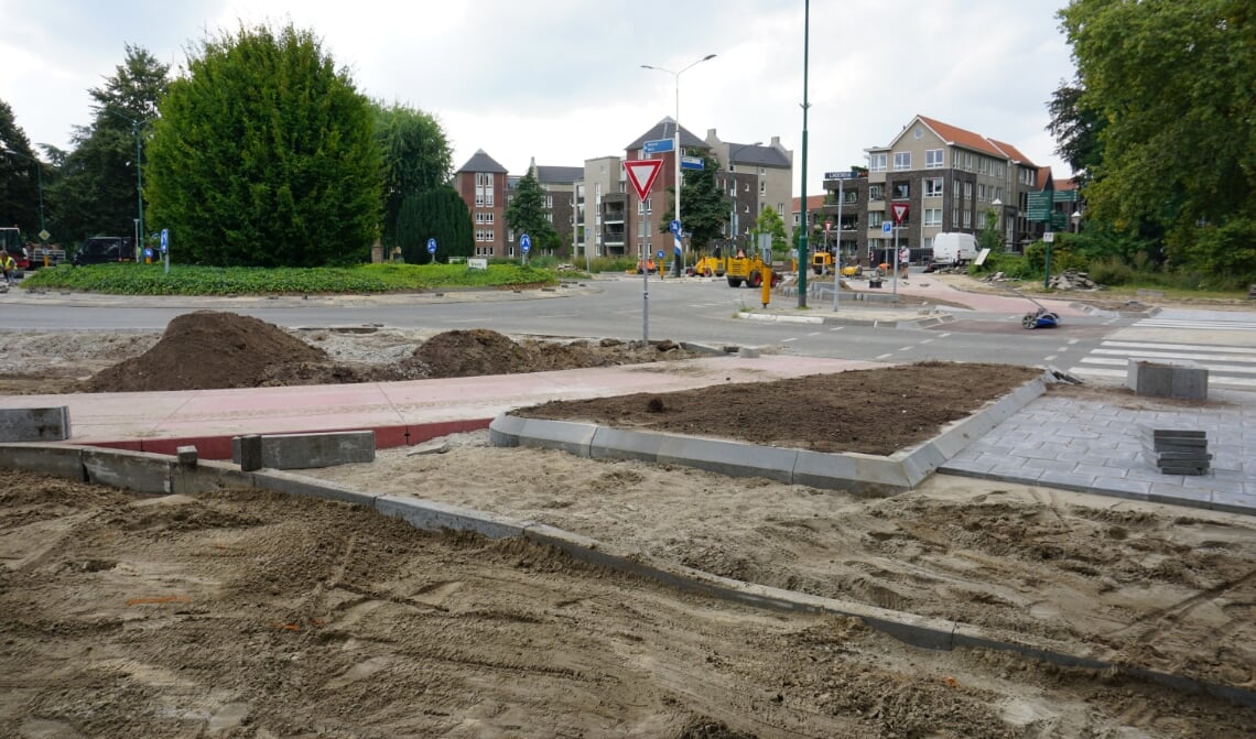 <p>De rotonde bij de Hambrug is eerder al aangepast.</p>