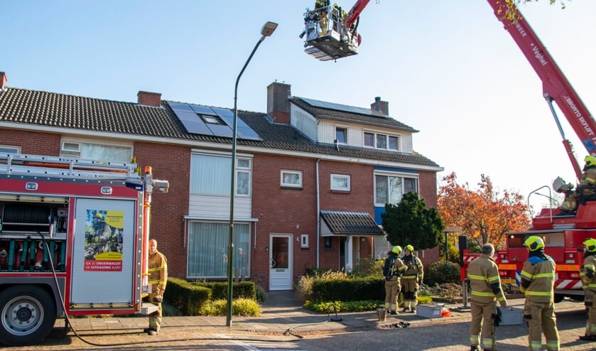 Schoorsteenbrand aan de Hildewarelaan.