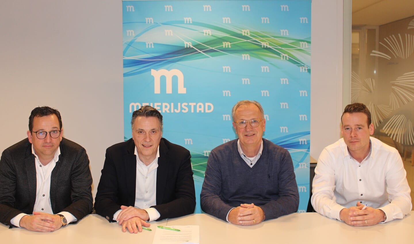 VLNR: Jeroen van Stiphout en Marcel Merks (Van Stiphout Projectontwikkeling),
Jan Goijaarts (gemeente Meierijstad) en Mark Wonders (Woonmeij)