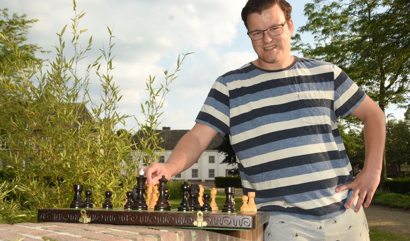 Martijn Bax is voor de derde keer Roois Schaakkampioen
