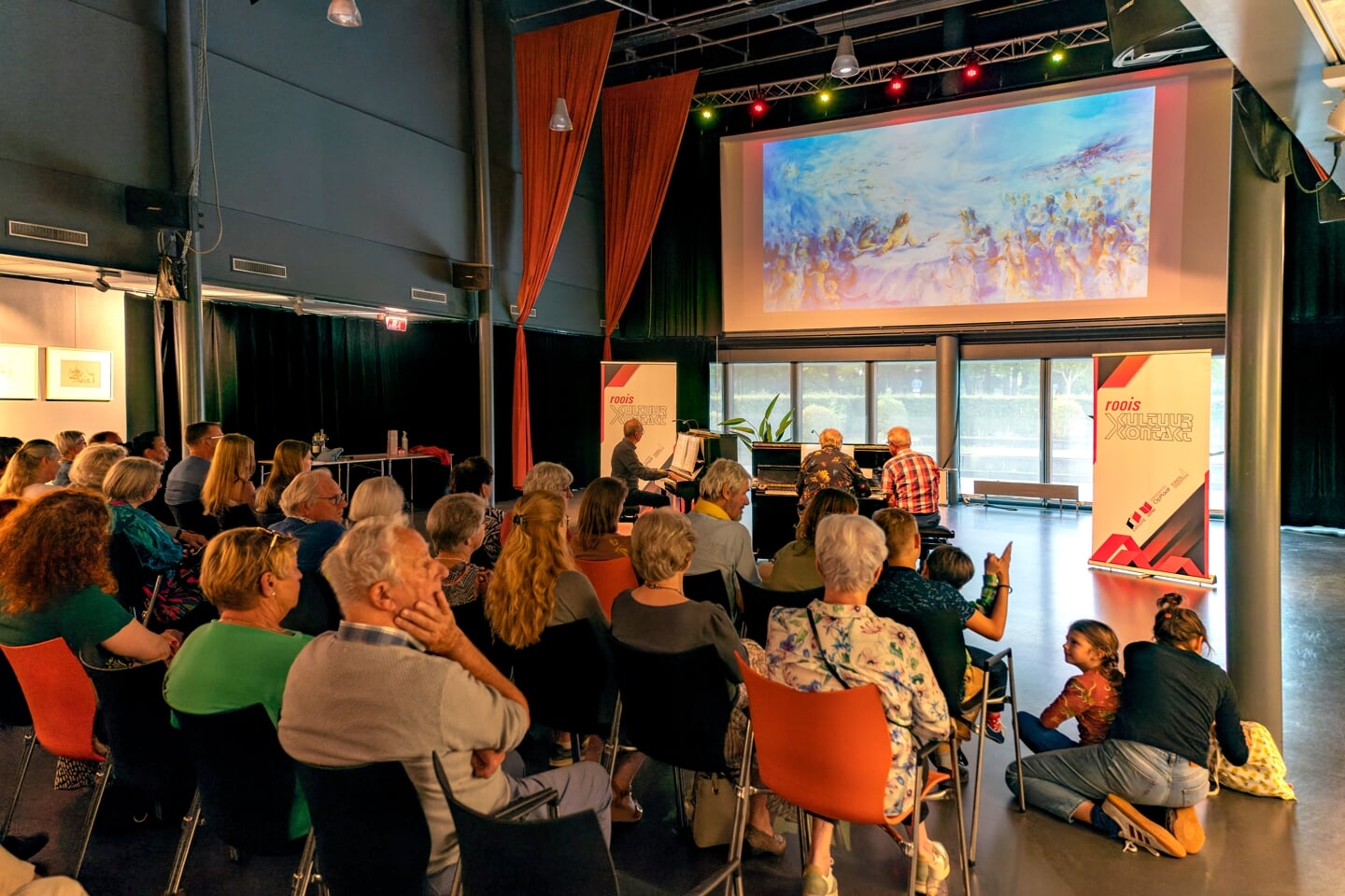 Er was veel belangstelling. Foto: Cor van Oorschot