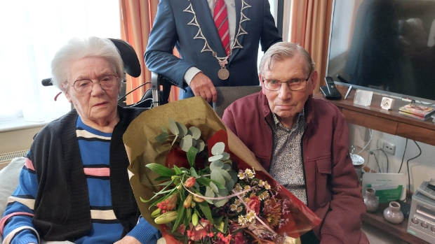 65 Jaar Bij Elkaar Met Onvoorwaardelijke Liefde - Oozo.nl