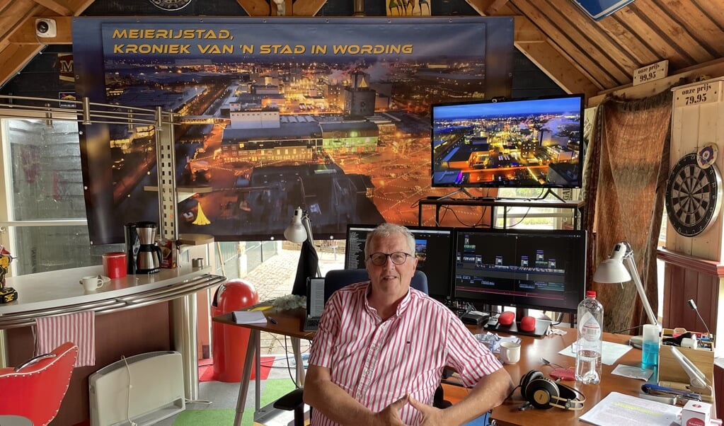 Christ van Liempd heeft in Zijtaart een eigen filmstudio gecreëerd waar hij de film monteert.