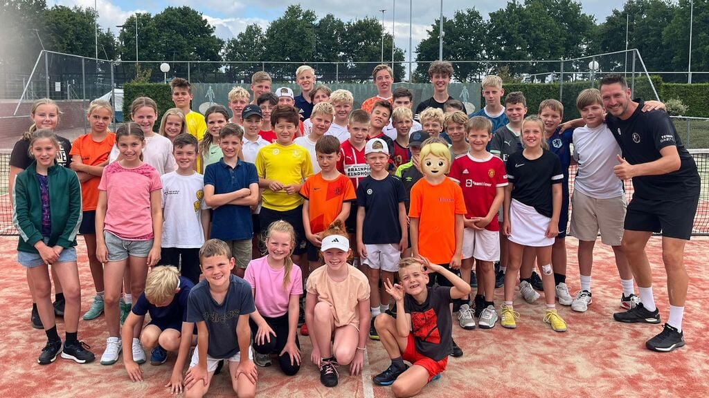 De kinderen hadden een geweldige week op en rond de tennisbaan.