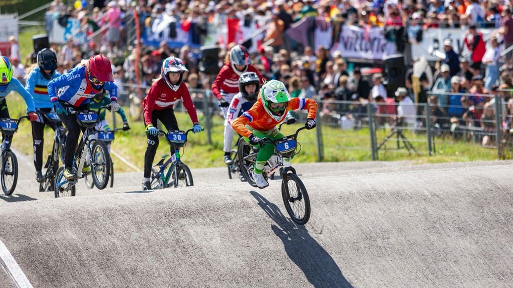 Een Rooise BMX'er in actie.