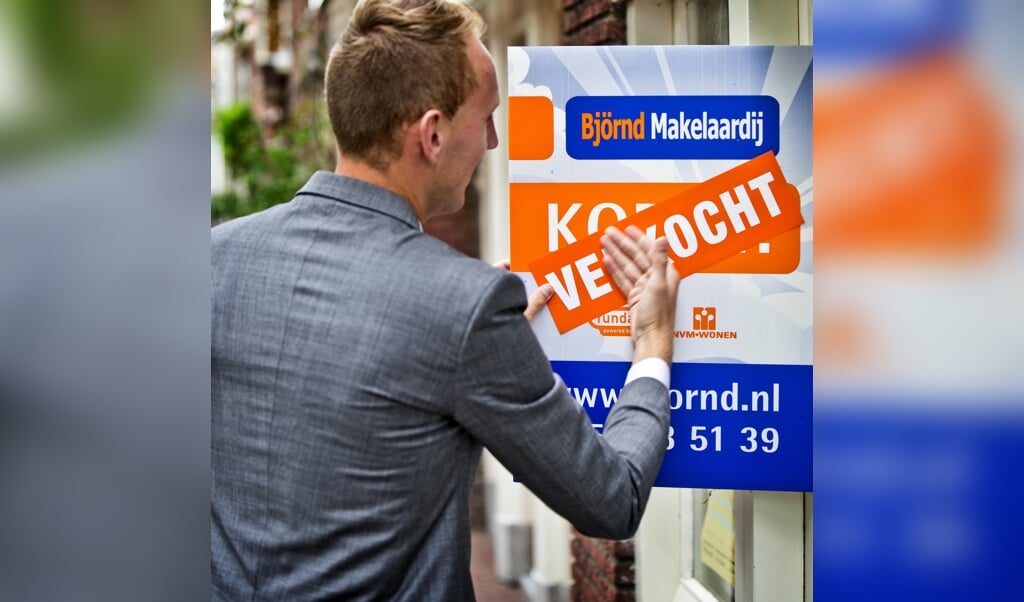 Er staan minder koopwoningen te koop en er worden in 2020 ook minder koopwoningen te koop gezet, meldde makelaarsvereniging NVM begin dit jaar. (beeld anp / Guus Schoonewille)