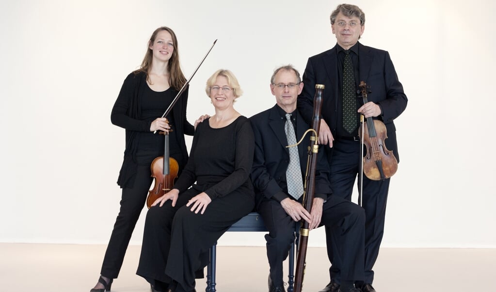 ‘Afzeggen kan altijd nog,’ hielden de musici van het Apollo Ensemble elkaar voor. (beeld Anne Meyer Fotografie)