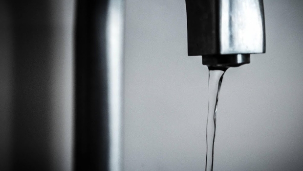 Weinig tot geen drinkwater in groot deel Friesland door storing