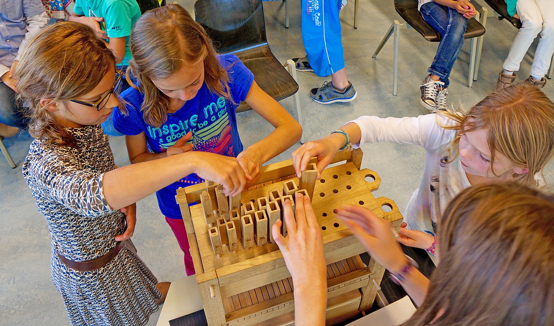 Kinderen kunnen binnen het uur een Doe-orgel in elkaar zetten.